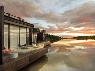 The Xcape River Kwai - 2