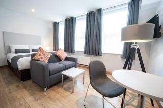 Wellington Apartments - 9