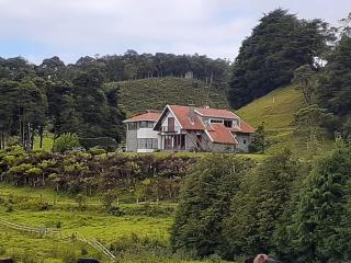 Chácara com Wi-Fi, churrasqueira e lazer em Cunha - Cunha - 0