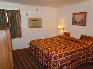 Value Inn - Fallon - 7