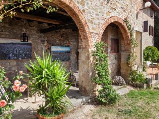 Belvilla by Oyo flat in farmhouse with pool - Pian di Scò - 7