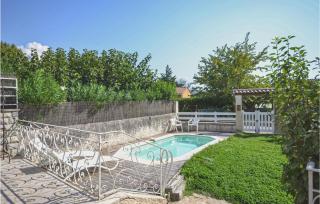 Awesome Home In Tulette With Wifi - Tulette - 4