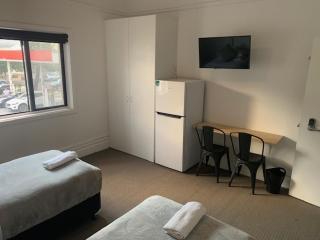 Sandy Bottoms Guesthouse - Sydney - 9