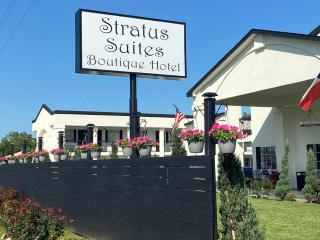 Stratus Suites Boutique Hotel - 9