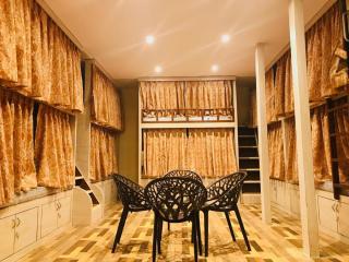 Blossom Dormitory For Male and Female - Bombay - 3