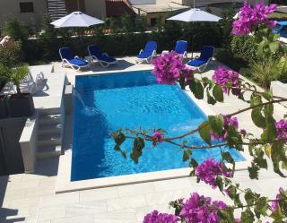 Apartment with heated pool, Villa Regina - Pula - 0