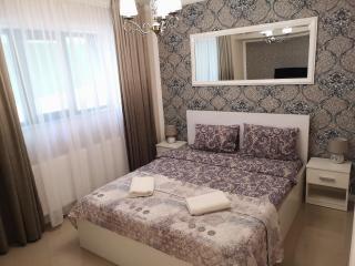 YNS Rooms - Iaşi - 9