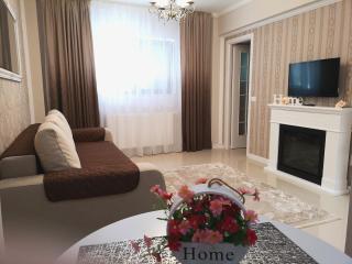 YNS Rooms - Iaşi - 0