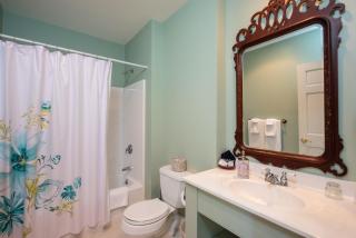 Strong House Inn - Vergennes - 2