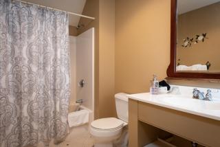 Strong House Inn - 6