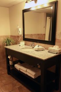 AmericInn by Wyndham McAlester - McAlester - 6