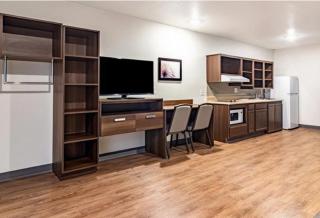 WoodSpring Suites Toledo Maumee - Maumee - 5