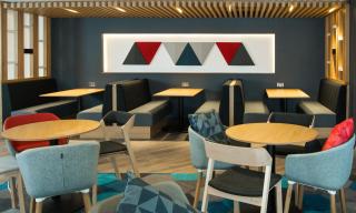 Holiday Inn Express - Bicester by IHG - Bicester - 1