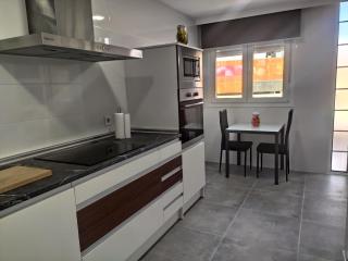 "La Villa de Iker" con Piscina, Barbacoa y a 10 mint de Puy du Fou - 1