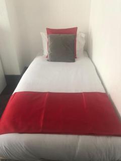 Kirubash Central Pier Hotel - 4