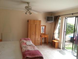 Louhallas Accommodation - Edenvale - 5