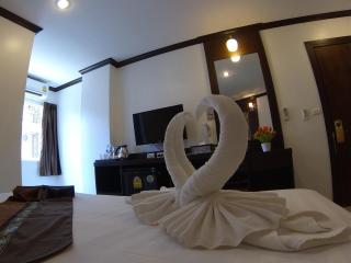 Patong Mansion - SHA Certified - Patong Beach - 8