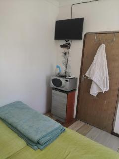 LEONE PARIS - Windhoek - 9