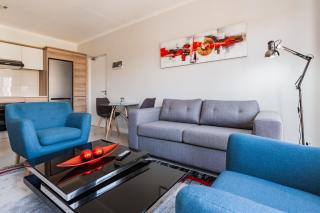 Alimama Spaces: The Manson's Kikuyu - Sandown - 0