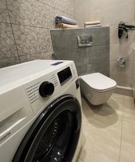 Центр &VIP Apartment & ЖК Театральний & ЖК Шевченка Парковка - Rivne - 1