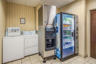 Econo Lodge Valdosta Mall Area - 1