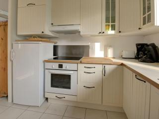 Serene Holiday Home for family with Garden - Isigny-sur-Mer - 2