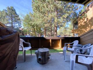 Wild Flower 39 Apartment - 2