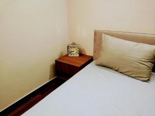 Entire Condominium Luxury Suites Perfect Getaway - Noida - 1