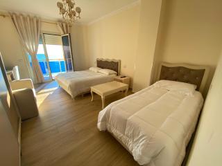 Hotel 3 Vellezerit - Durrës - 8