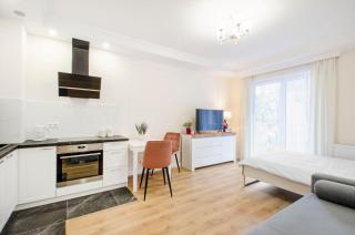 ApartHouse Deluxe - 8