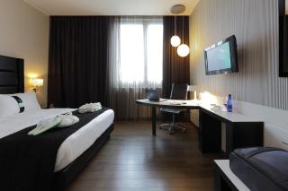 Holiday Inn Genoa City by IHG - 9