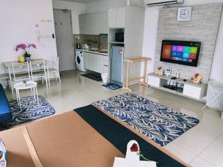 D'Gunduls Homestay STUDIO by DGH I-CITY - 4