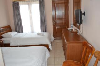 Hotel Lurus - Puncak - 5