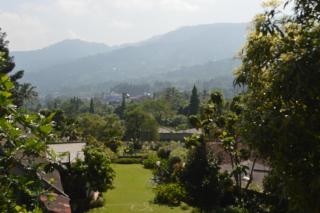 Hotel Lurus - Puncak - 7