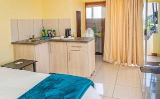 15 @ Porter Guesthouse - Port Shepstone - 8