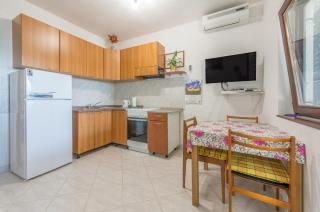 Apartments Vukovarac - Lokva Rogoznica - 6