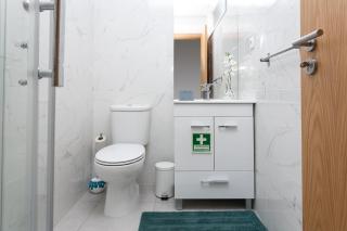 A Modern and Homely 3 Bedroom with Elevator - Porto - 4