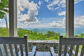Amazing Historic Home with Stunning Mountain Views! - Blowing Rock - 0