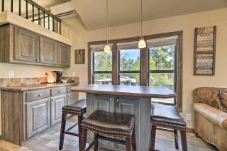 Roomy Pagosa Springs Tiny Cabin 1 Mi to Downtown - Pagosa Springs - 2