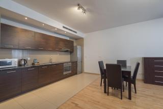 Platinum Towers Hotel Apartments - Varsavia - 2