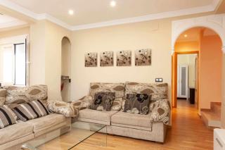 Nicemalaga junto al centro familias grupos 7hab - 6