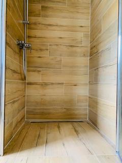 Violet Apartment by Alex Rafael - 8