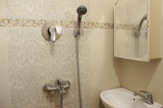 Strategic & Comfy Studio at Gateway Cicadas Apartment By Travelio - Bandung - 5