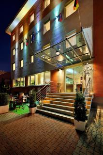 PREMIUM Business Hotel Bratislava - Bratislava - 6