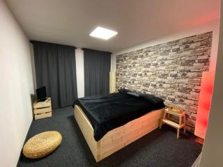 WELLNESS APARTMÁN KAROLÍNA - Milovice - 4