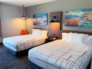 La Quinta Inn & Suites by Wyndham Dallas - Frisco Stadium - 1