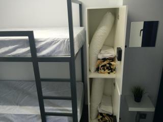 Chameleon Youth Hostel Alicante - Alicante - 8
