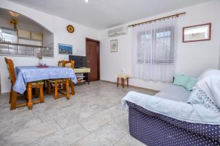 Apartments Cvitic - Rogoznica - 6