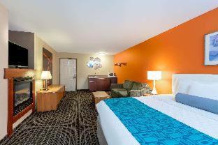 Howard Johnson by Wyndham Leavenworth - 5