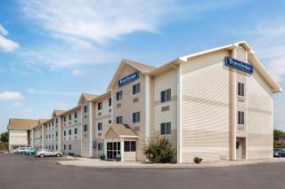 Travelodge by Wyndham North Platte - North Platte - 9